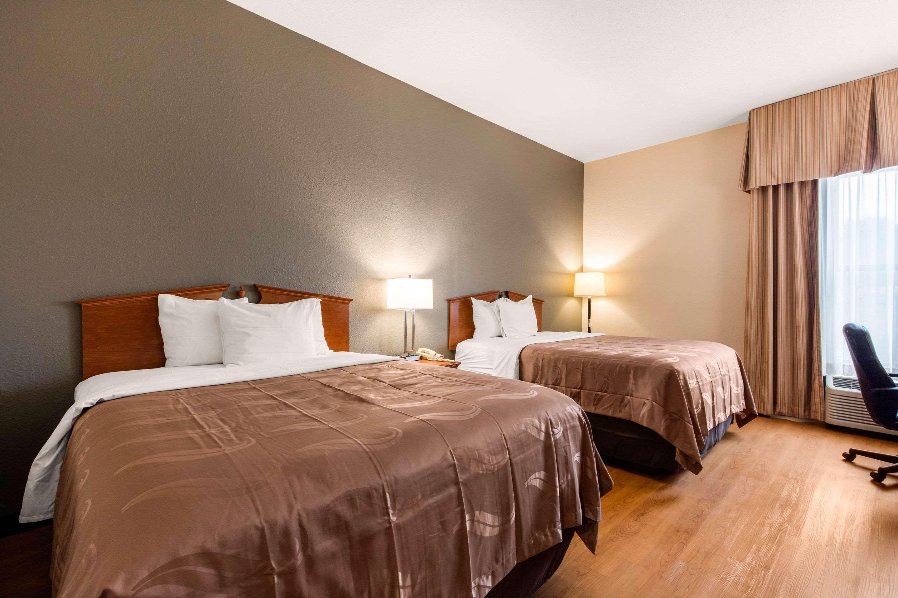 Quality Inn Valley - West Point מראה חיצוני תמונה