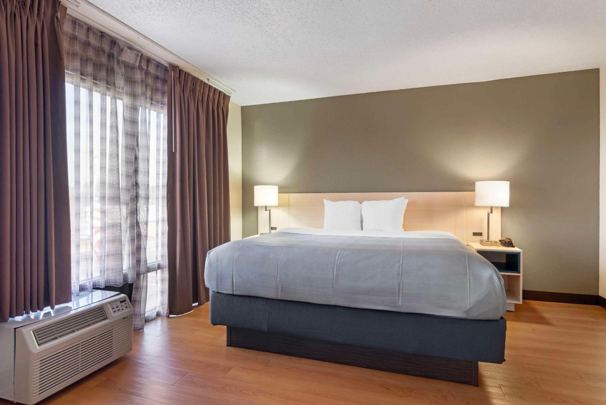 Quality Inn Valley - West Point מראה חיצוני תמונה