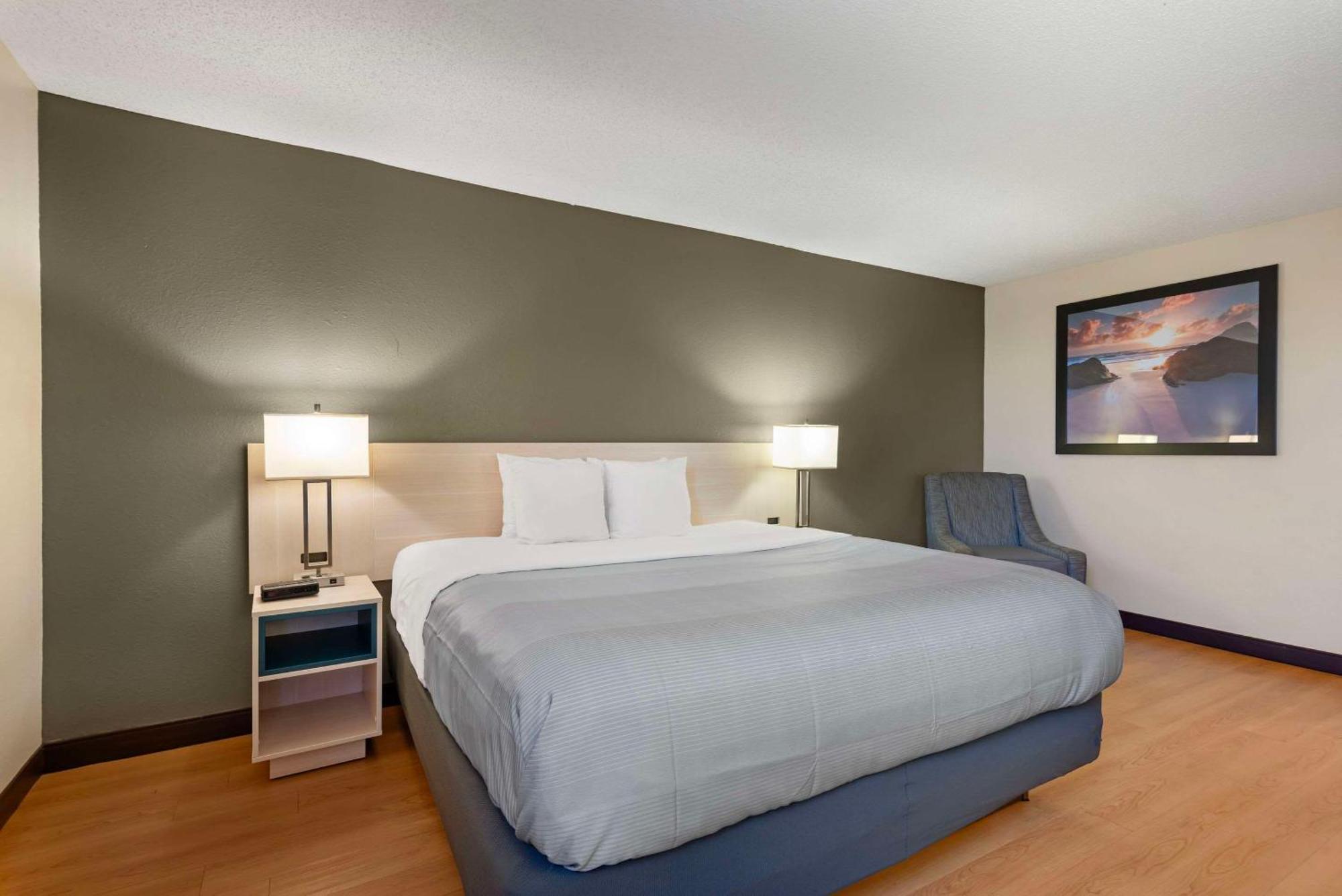 Quality Inn Valley - West Point מראה חיצוני תמונה