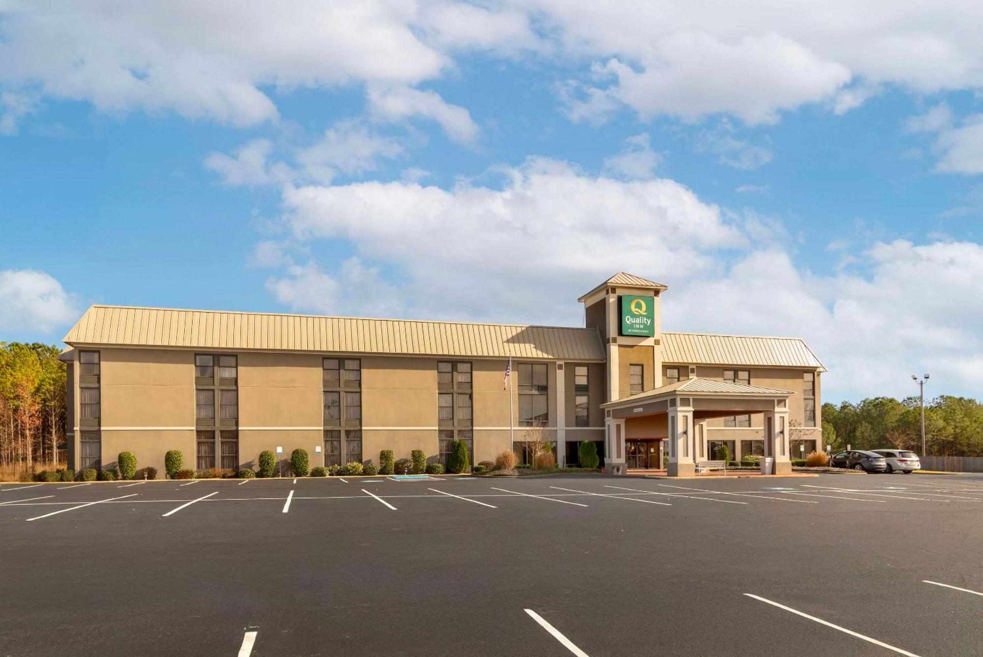 Quality Inn Valley - West Point מראה חיצוני תמונה